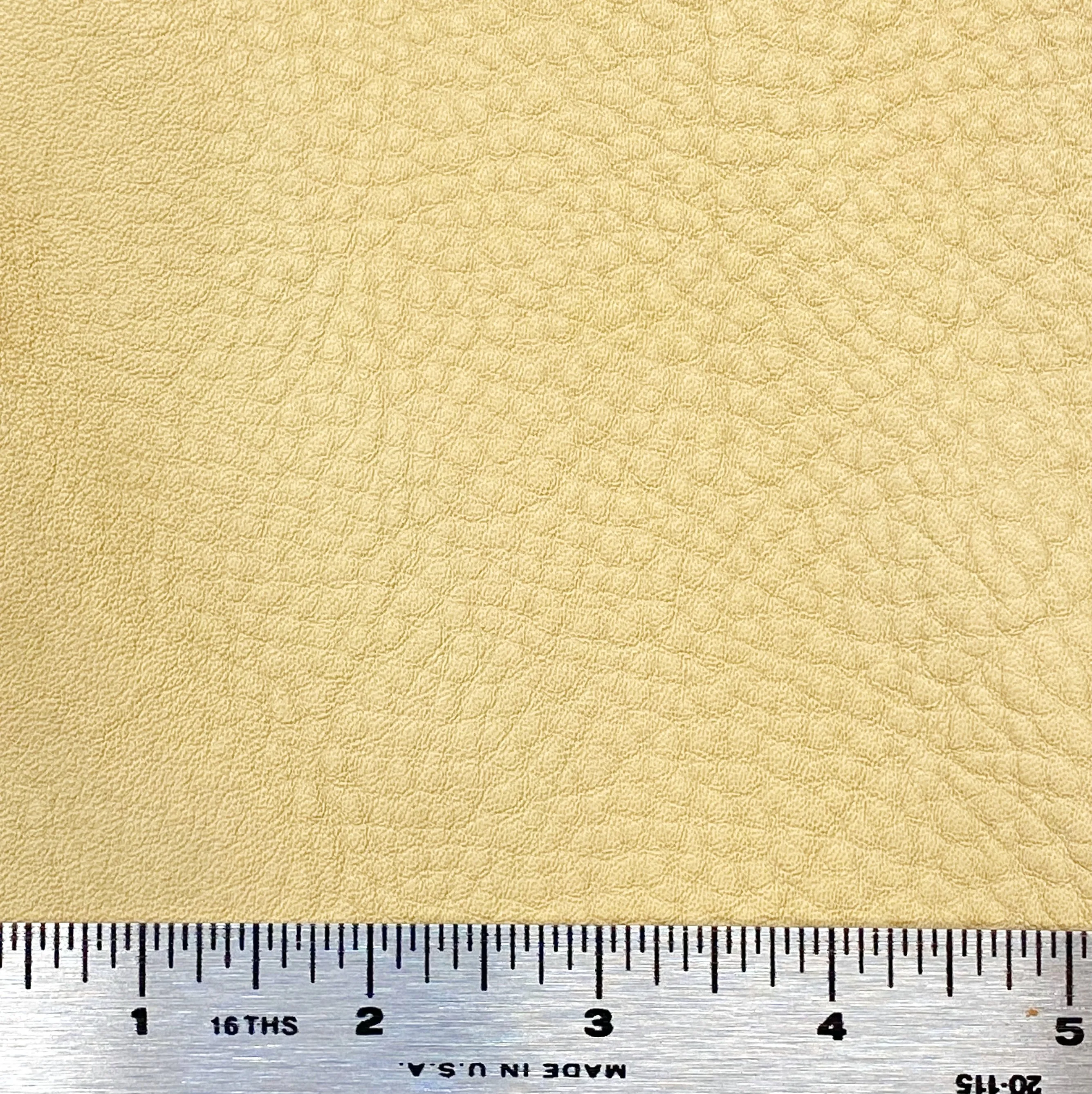 5oz (2.5mm) Cow Leather - Buttercream (per square foot)