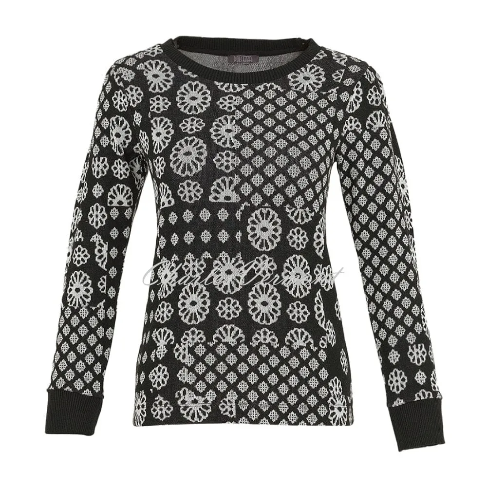 Dolcezza 'Forever Black & White' Knit Top - Style 74130