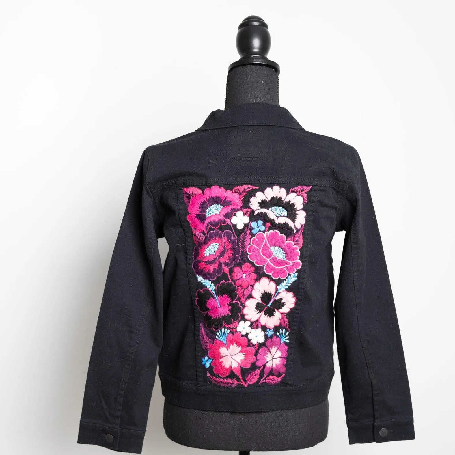 MK22512 - Embroidered Denim Jacket Black - Hooded
