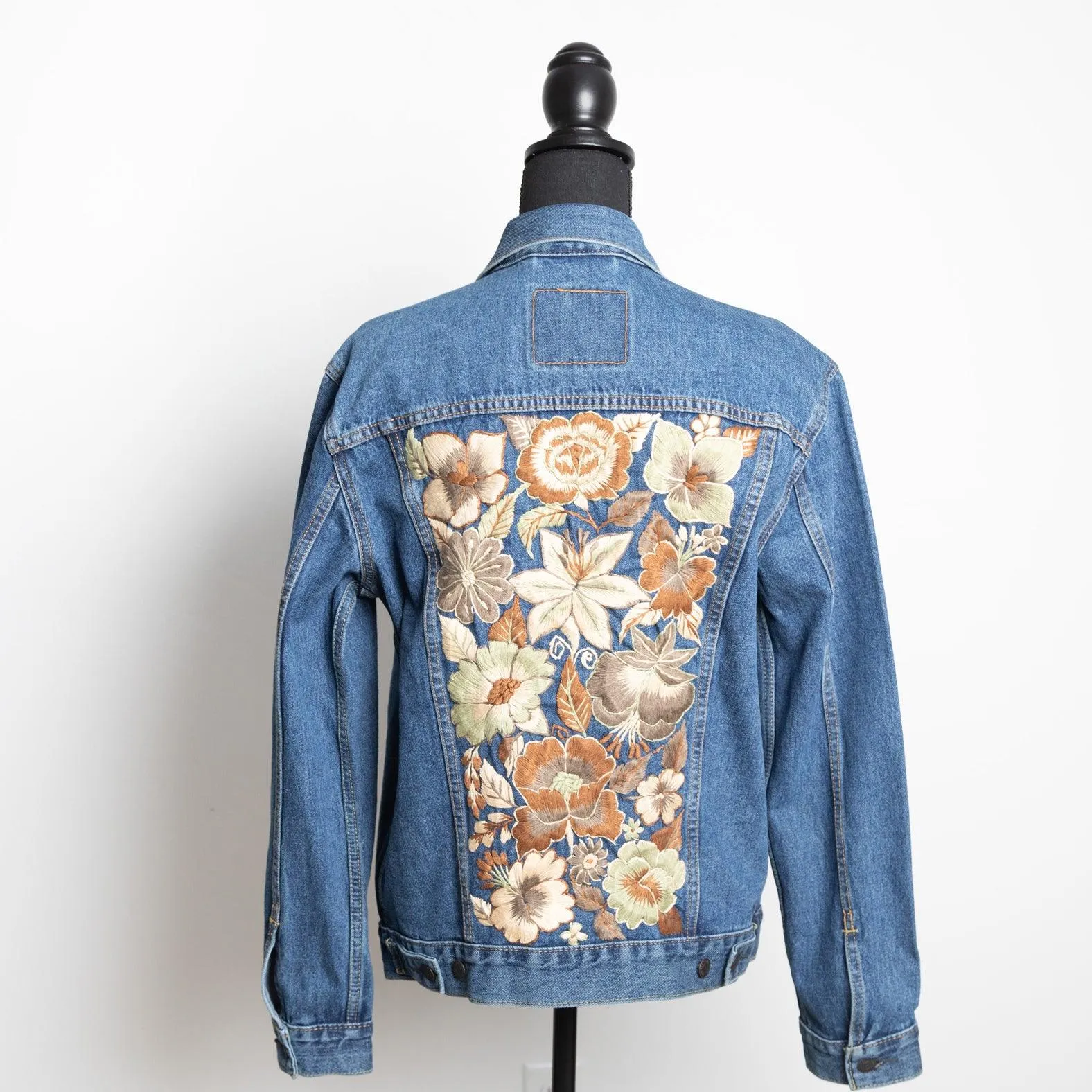 MK22512 - Embroidered Denim Jacket Black - Hooded