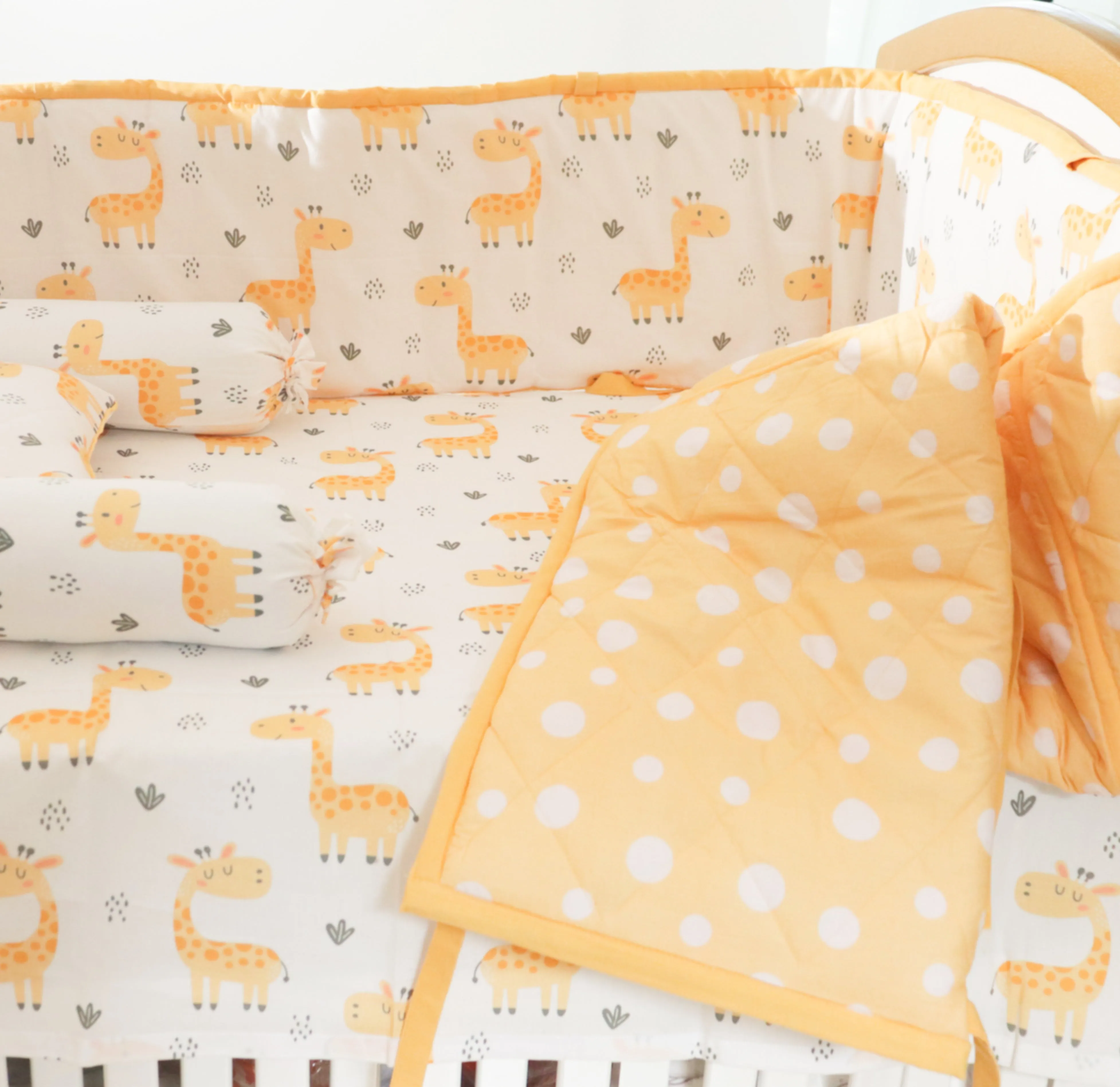 Super Value Bedding Set - Baby Giraffe & Cute Polka (Set Of 11)